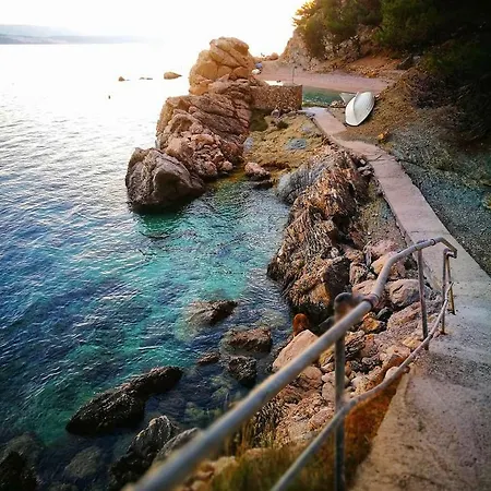 Dalmatia אכסניה *