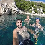 & Private Dalmatia Hostel Marusici