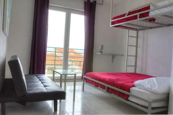 Hostel Dalmatia *